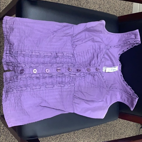 Shirts, dresses, rompers - Picture 1 of 1